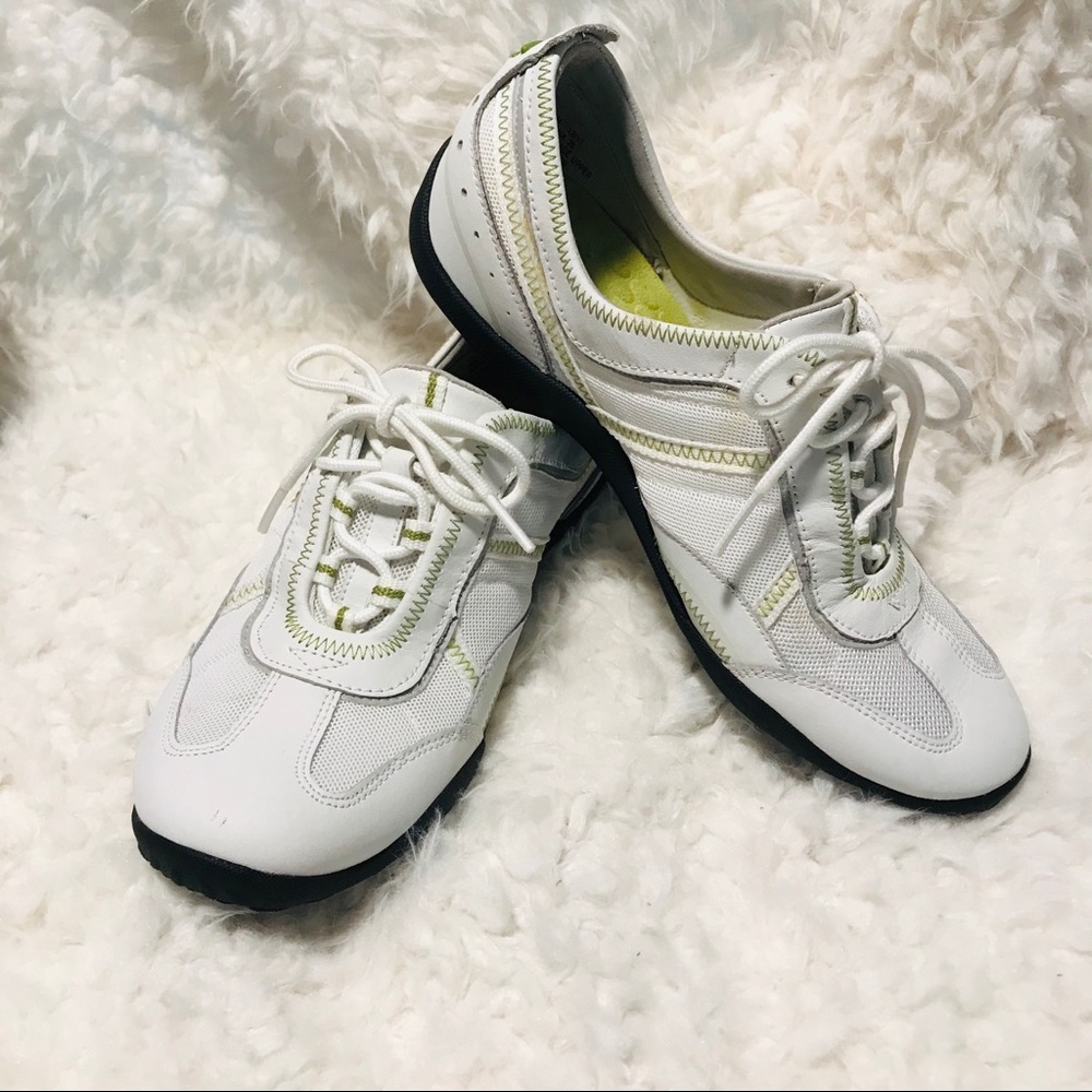 Privó by Clarks | White Leather 7.5